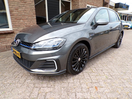 Volkswagen Golf 0