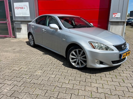 Lexus IS 0