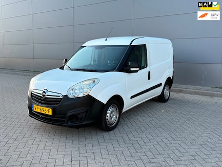 Opel Combo 0