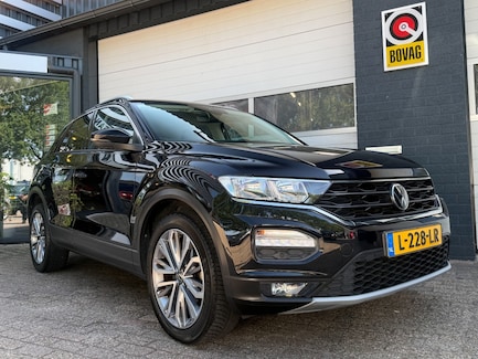 Volkswagen T-Roc 0