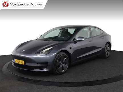 Tesla Model 3 0