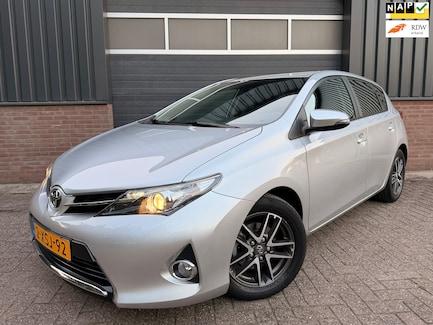 Toyota Auris 0