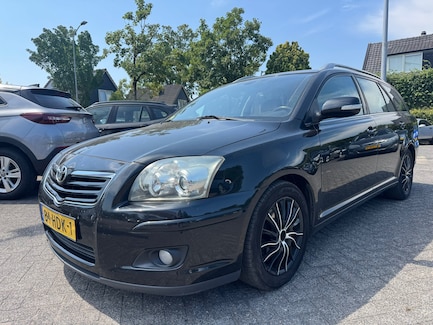 Toyota Avensis 0
