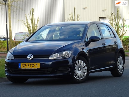 Volkswagen Golf 0