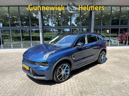 Lynk & Co 01 0