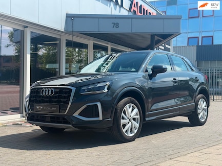 Audi Q2 0