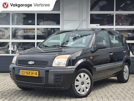 Ford Fusion 0