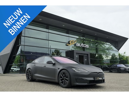 Tesla Model S 0