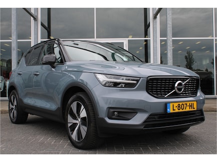 Volvo XC40 0