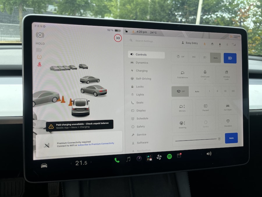Tesla Model 3 Standard Range Plus RWD 60 kWh / 59 528 km / Toit panoramique / Autopilot / Cuir / Caméra de recul