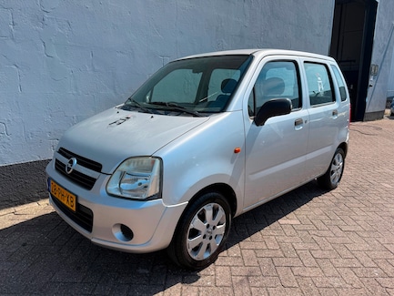 Opel Agila 0