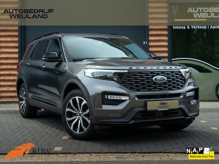 Ford Explorer 0