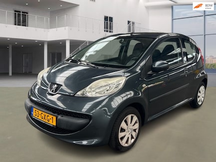 Peugeot 107 0