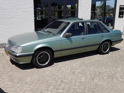 Opel Senator 0