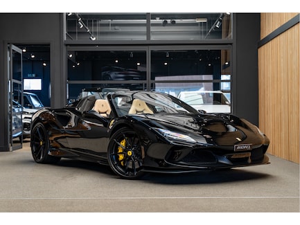 Ferrari F8 Spider 0