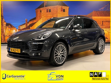 Porsche Macan 0