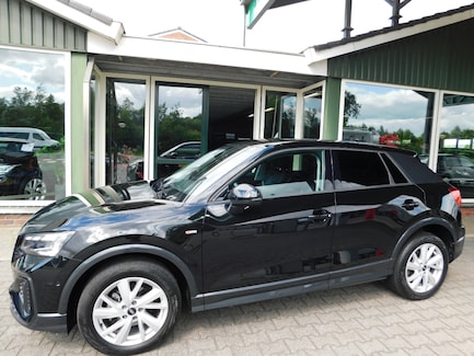 Audi Q2 0