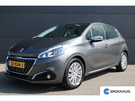 Peugeot 208 0