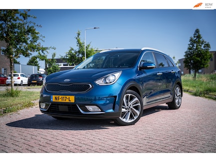 Kia Niro Hybrid 0