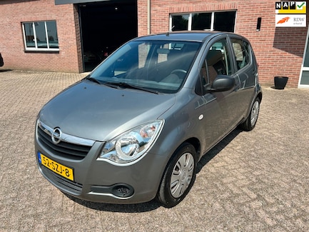 Opel Agila 0