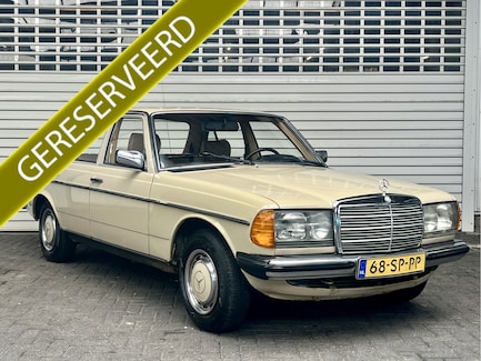 Mercedes-Benz 200-Serie 0