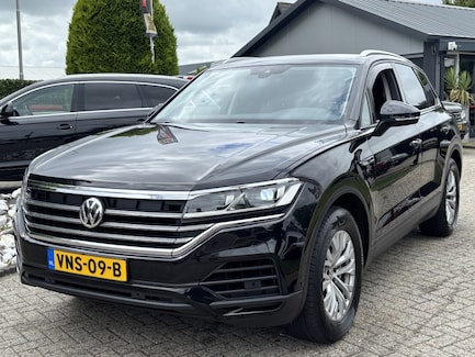 Volkswagen Touareg 0