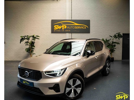 Volvo XC40 0