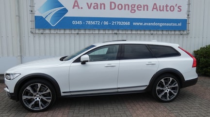 Volvo V90 Cross Country 0