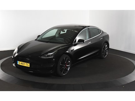 Tesla Model 3 0
