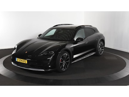 Porsche Taycan 0