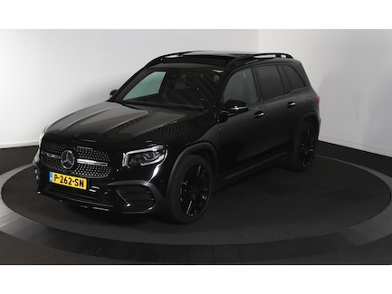 Mercedes-Benz GLB 0