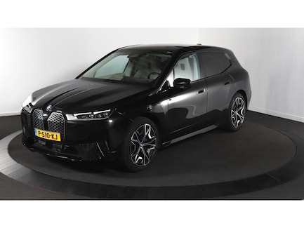 BMW iX 0
