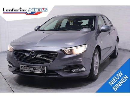 Opel Insignia 0