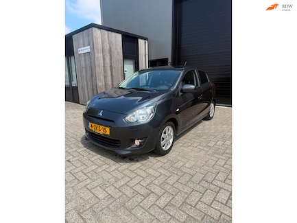 Mitsubishi Space Star 0