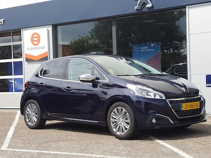 Peugeot 208 0
