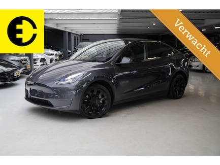 Tesla Model Y 0