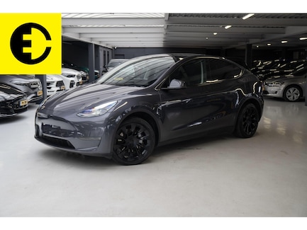 Tesla Model Y 0