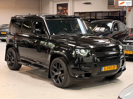 Land Rover Defender 0