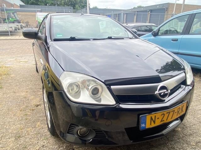 64 Opel occasions uit bouwjaar 2005