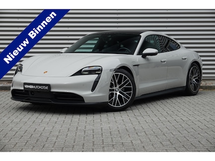 Porsche Taycan 0