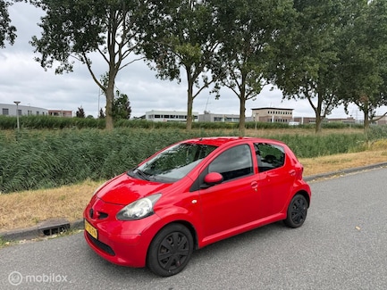 Toyota Aygo 0