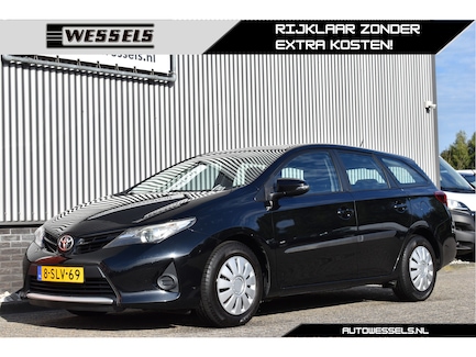 Toyota Auris 0