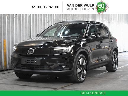 Volvo EX40 0