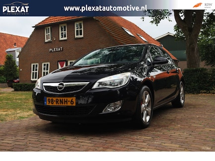 Opel Astra 0