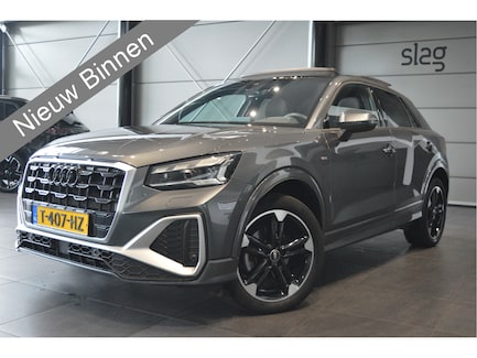 Audi Q2 0