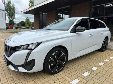 Peugeot e-308 0
