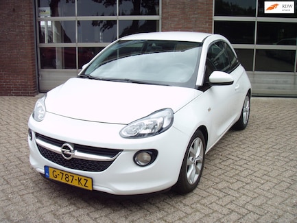 Opel Adam 0