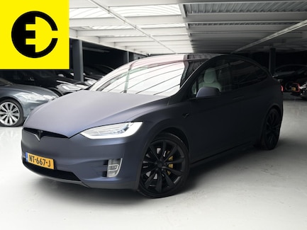 Tesla Model X 0