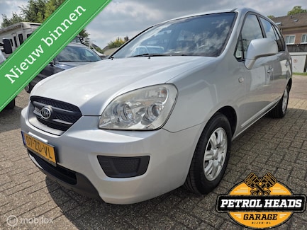 Kia Carens 0