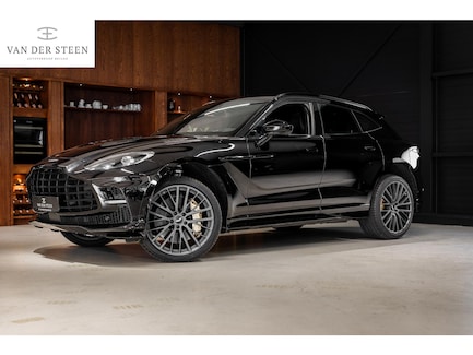 Aston Martin DBX 0